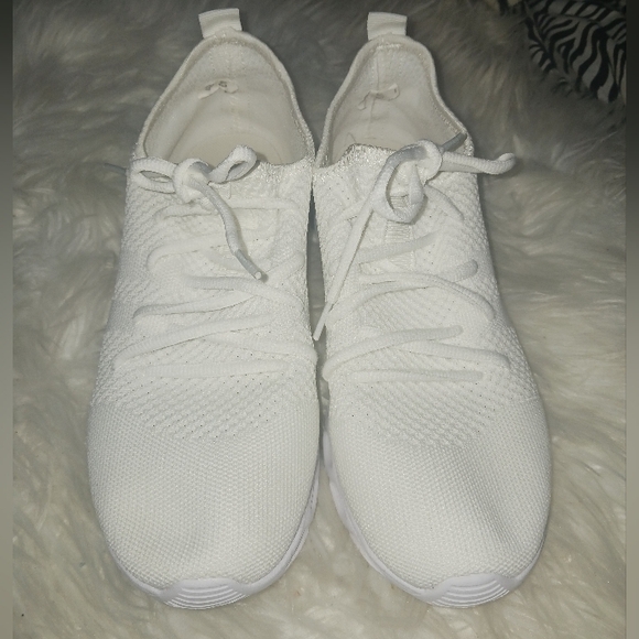 Men White breathable sneakers - Picture 4 of 15